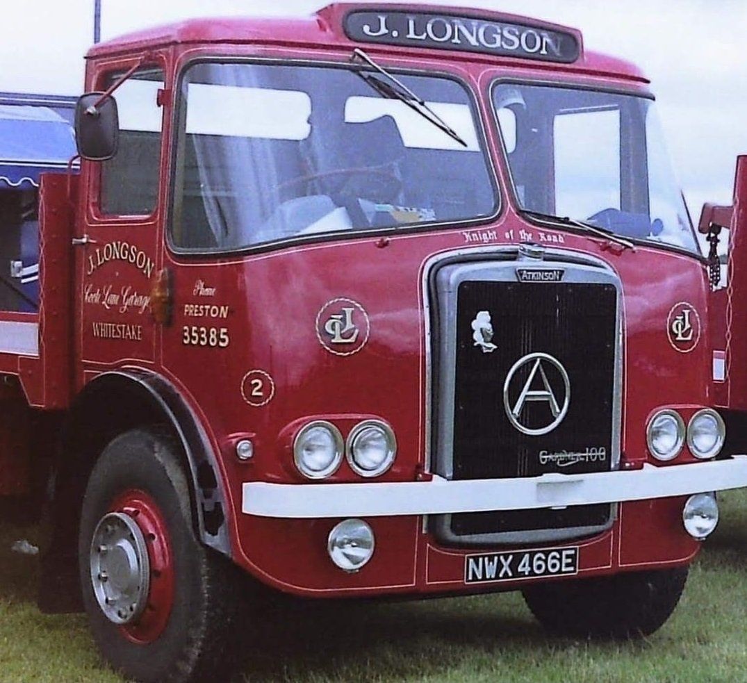  A white truck