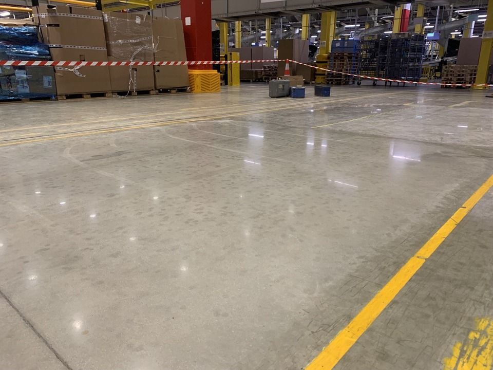 pavimento industriale lucidato