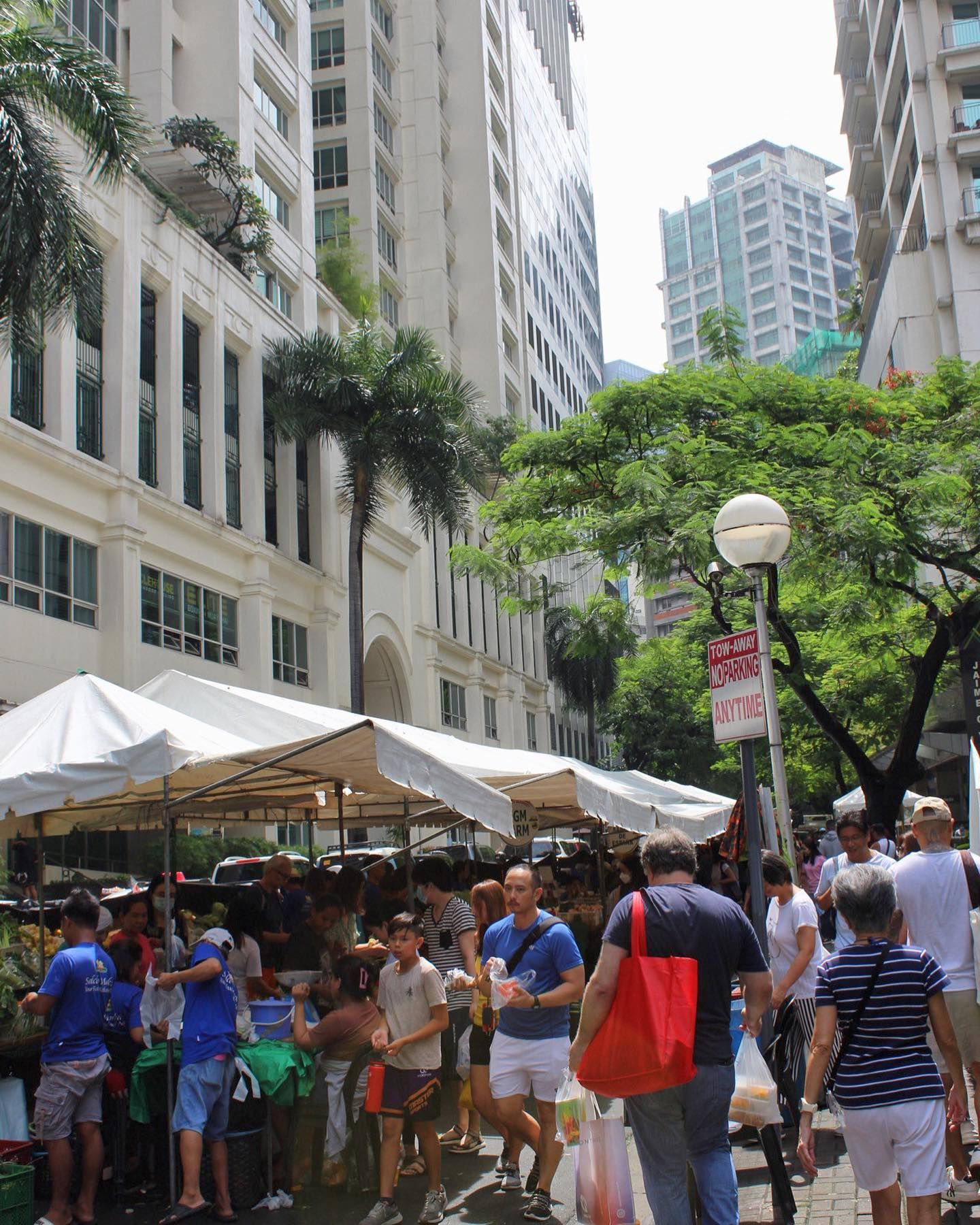 Salcedo Village street near cheap hotels