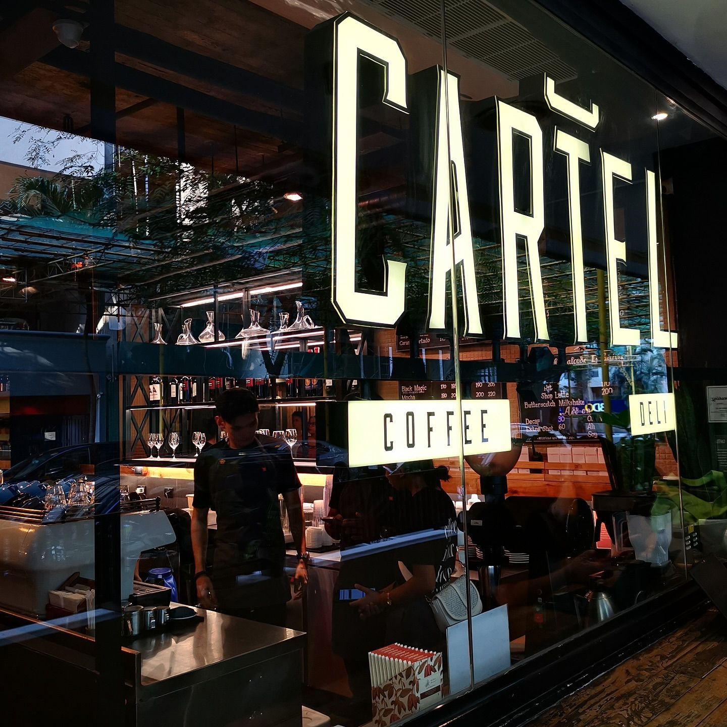 Coffee shop 