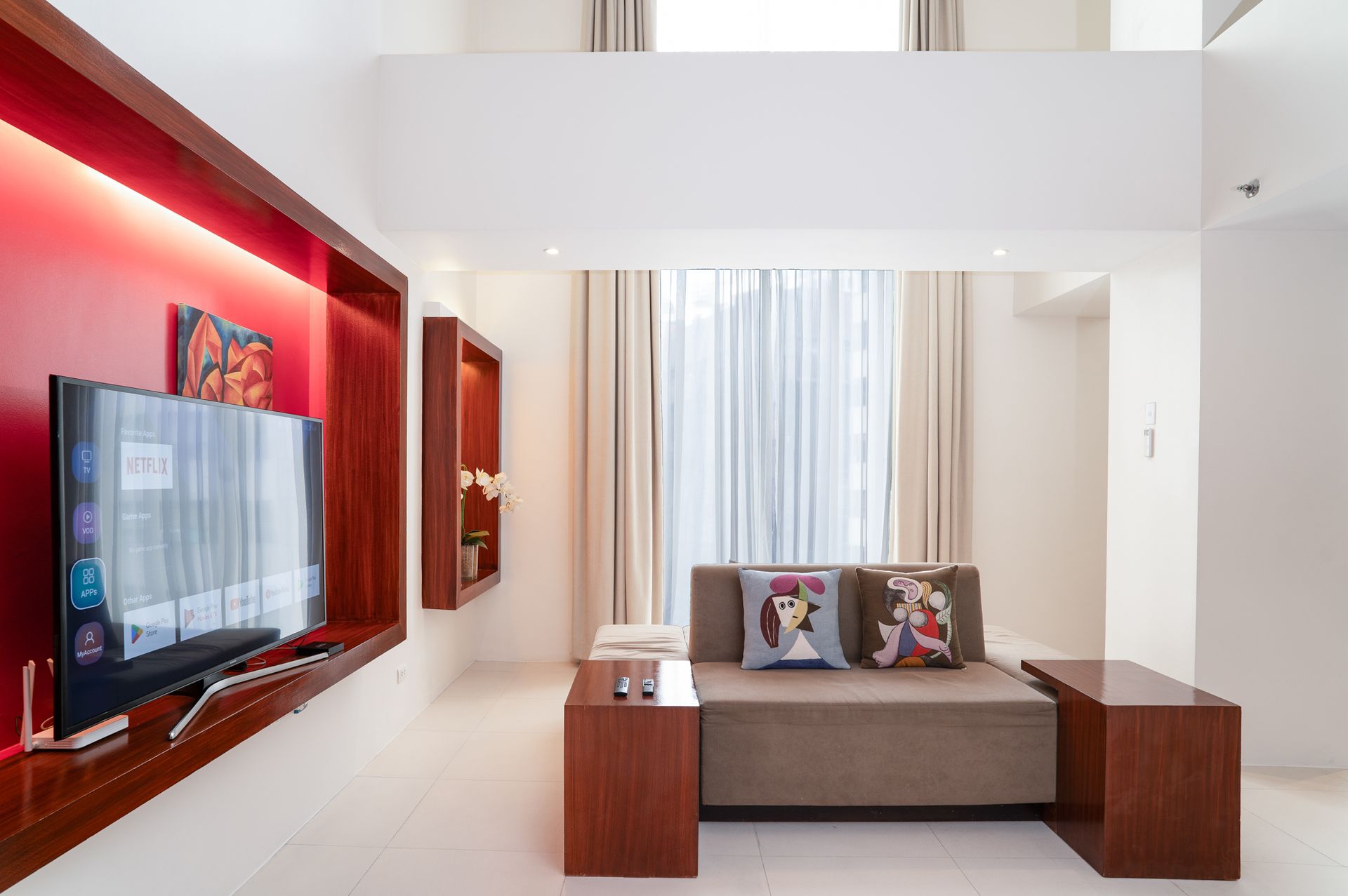 Contemporary suite with art in Picasso hotel