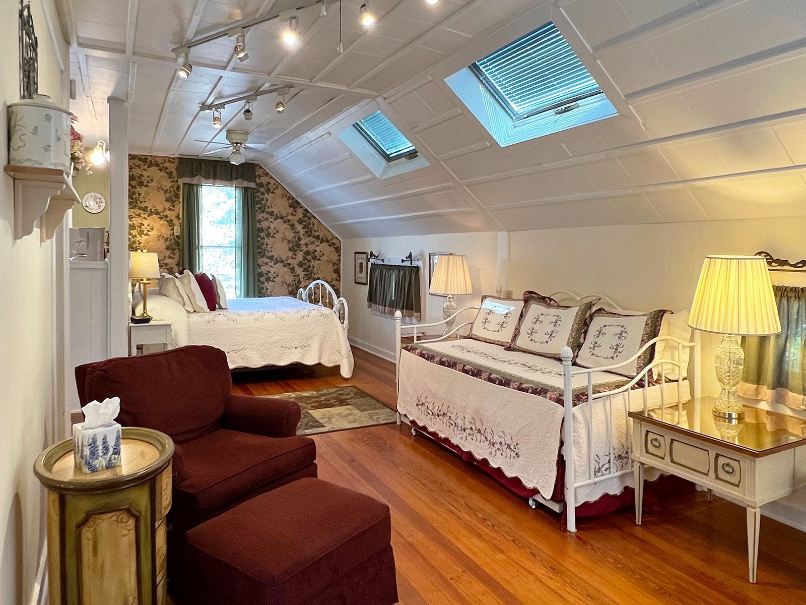 View of Sarah's Studio with king bed and daybed