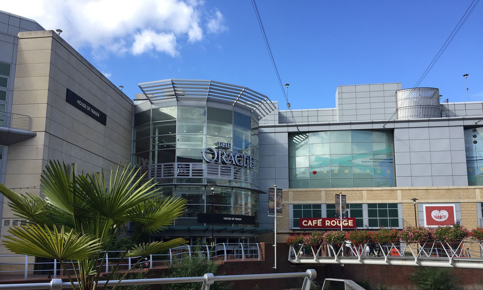 The oracle shopping centre