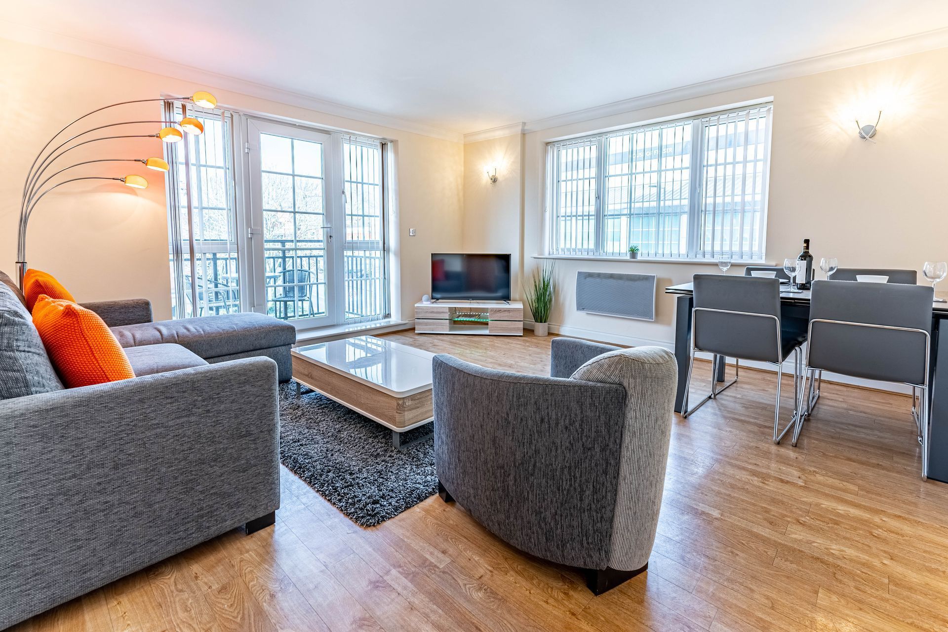 riverside house living and dining room area