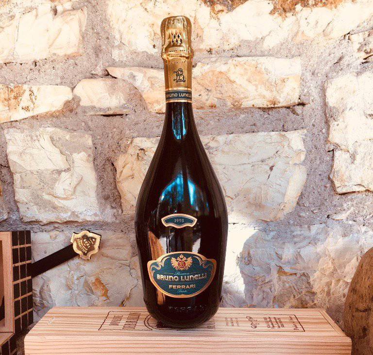 bottiglia di champagne
