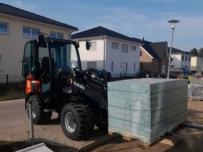Radlader Kubota 2,6 t inkl. Standardschaufel ohne Zähne