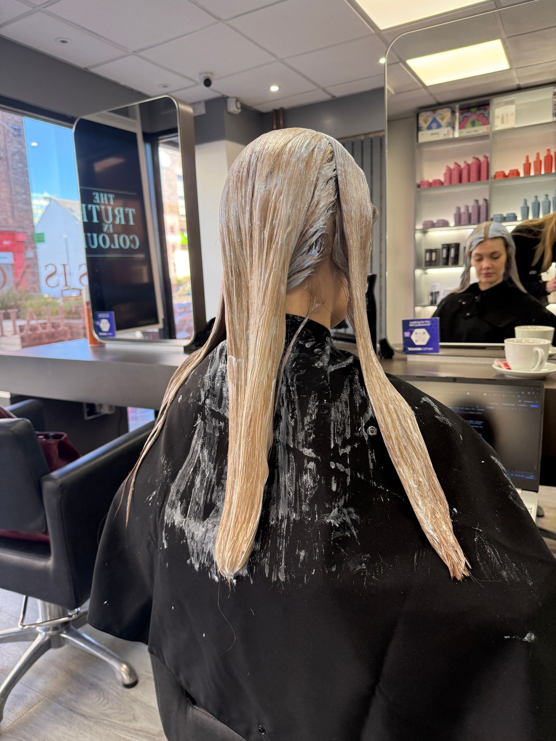Controlled lightener application during black box dye correction