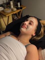 A relaxing Sienna X facial with Jade at The Pamper Lounge