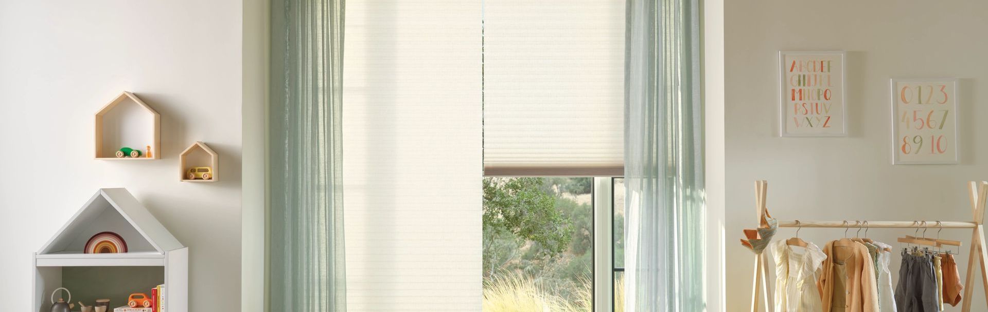 a window coverings for children's room