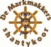 A brown ship's wheel logo for Shantykoor De Markmakkers, celebrating 25 years from 1999 to 2024.