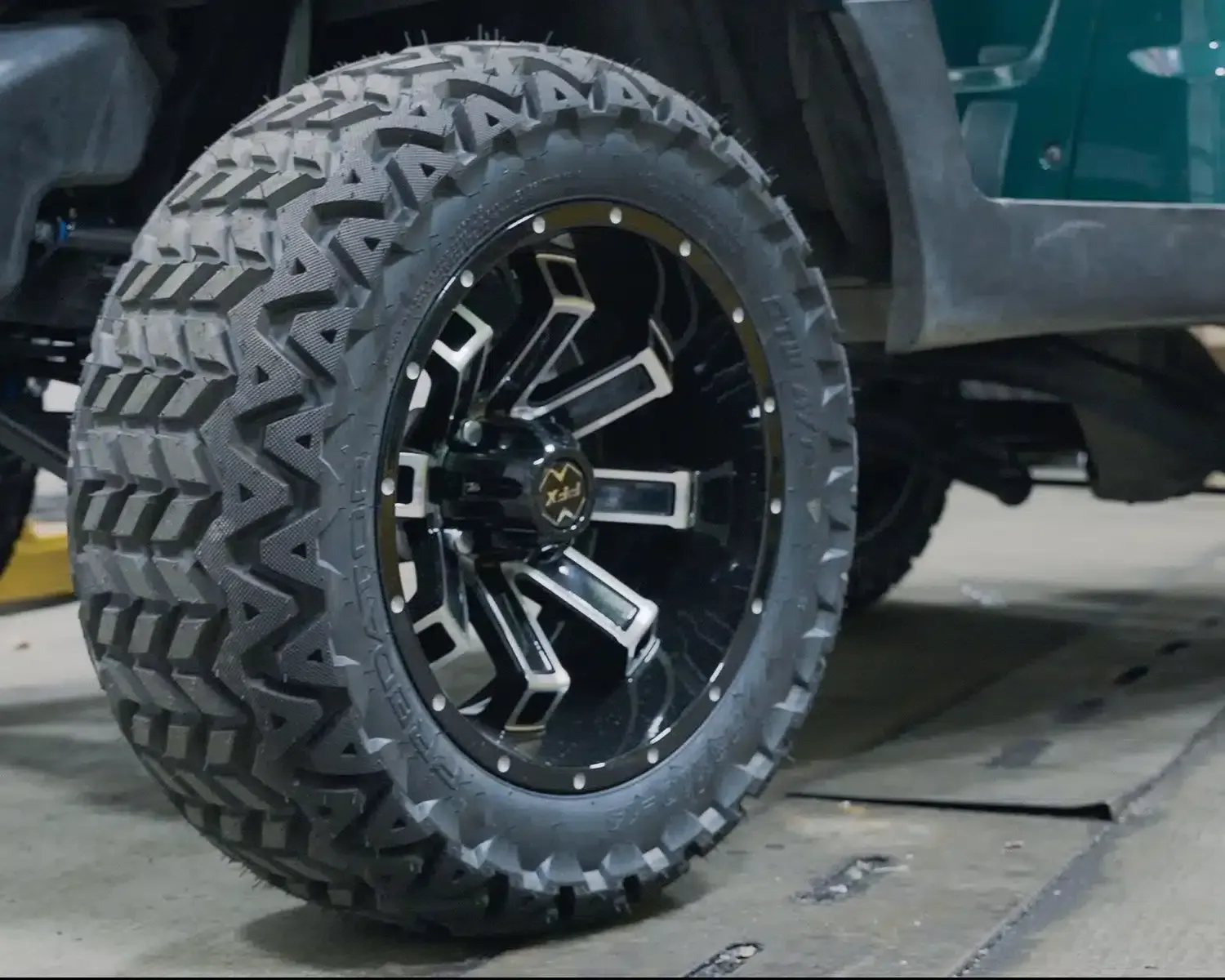 Tire | Midwest Truck and Tire