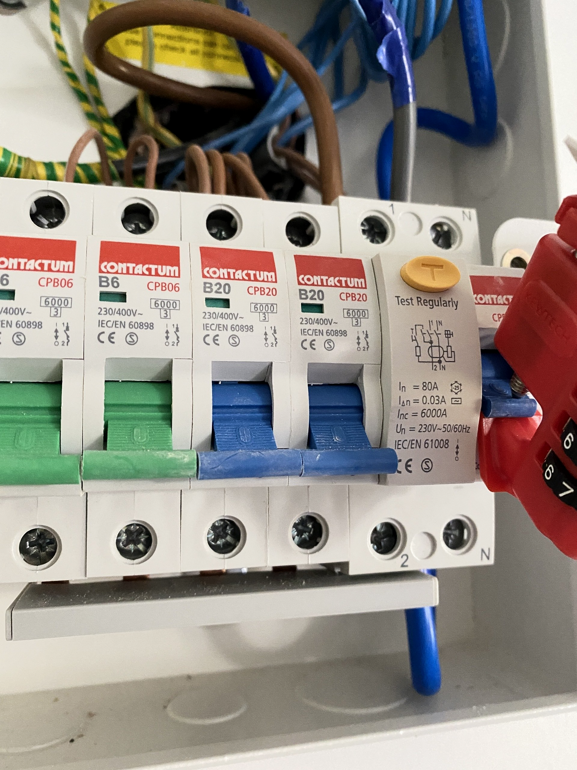 TTM Electrician upgrading a domestic fuse board to a modern consumer unit in an Oxfordshire home