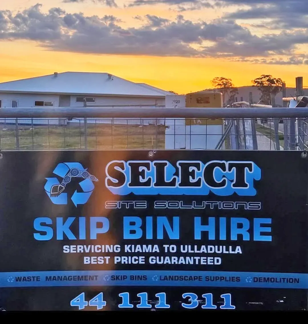 Advertisement for Select Skip Bin Hire, servicing Kiama to Ulladulla, with phone number and services listed. — Select Site Solutions in Kangaroo Valley, NSW