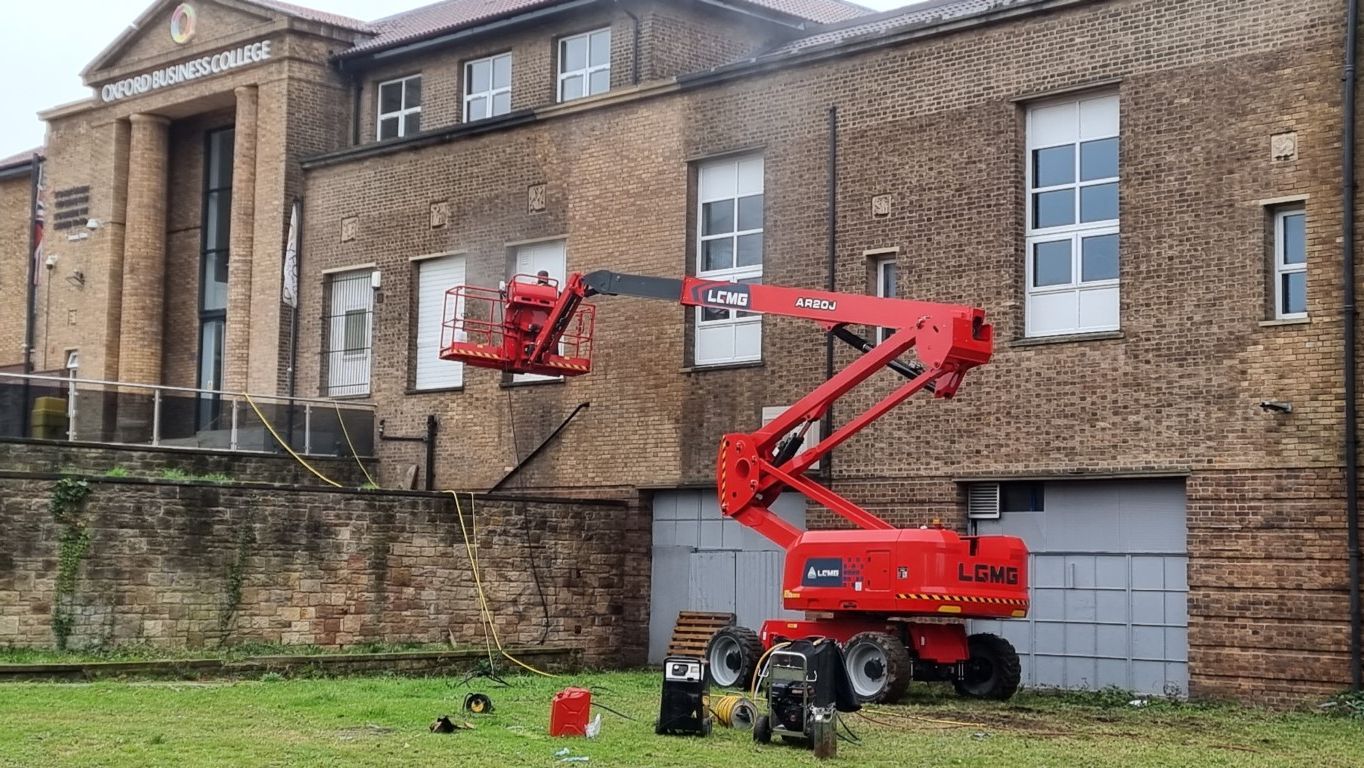 commercial brick cleaning ipaf