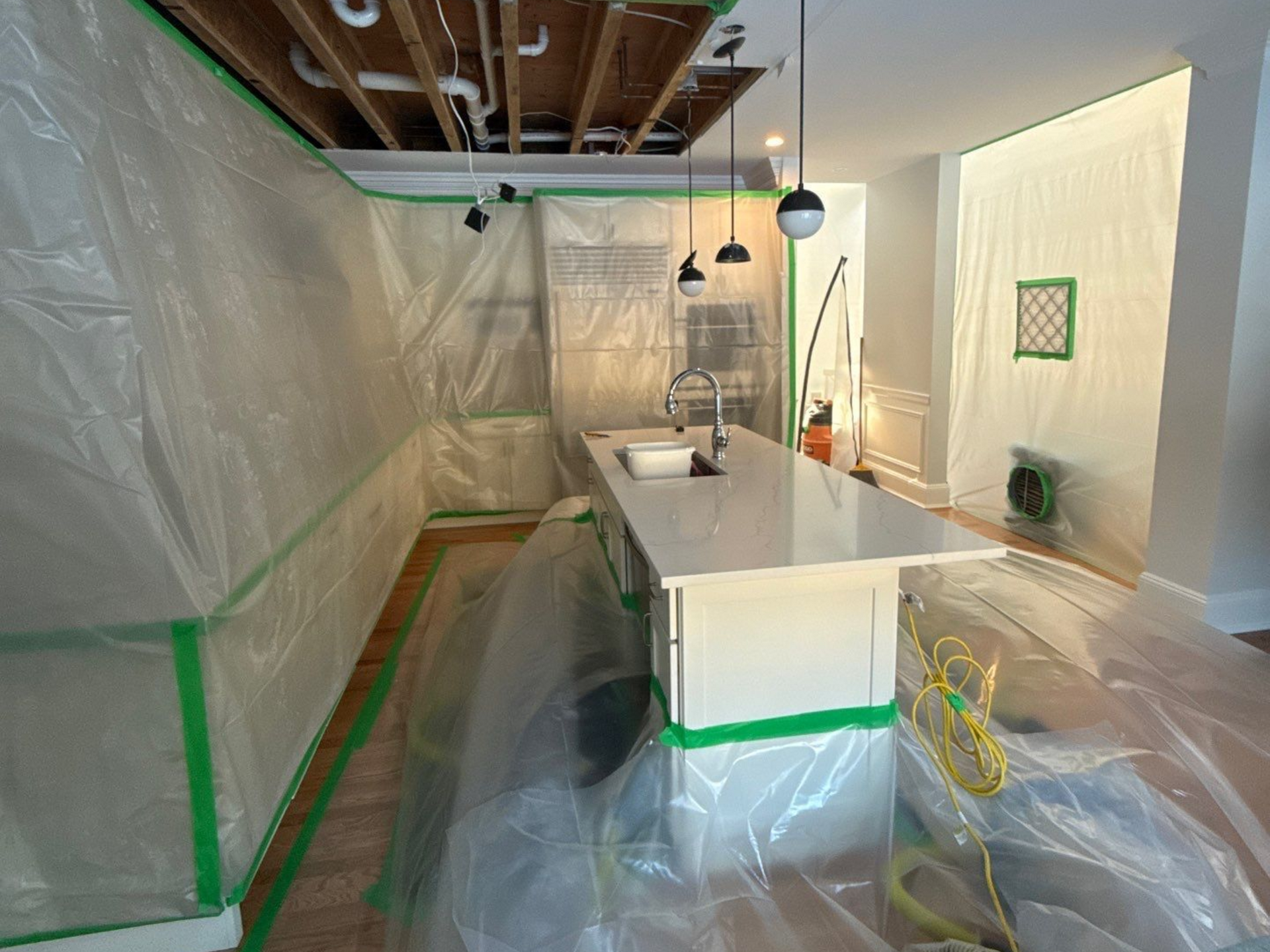 hardwood flooring drying after water damage