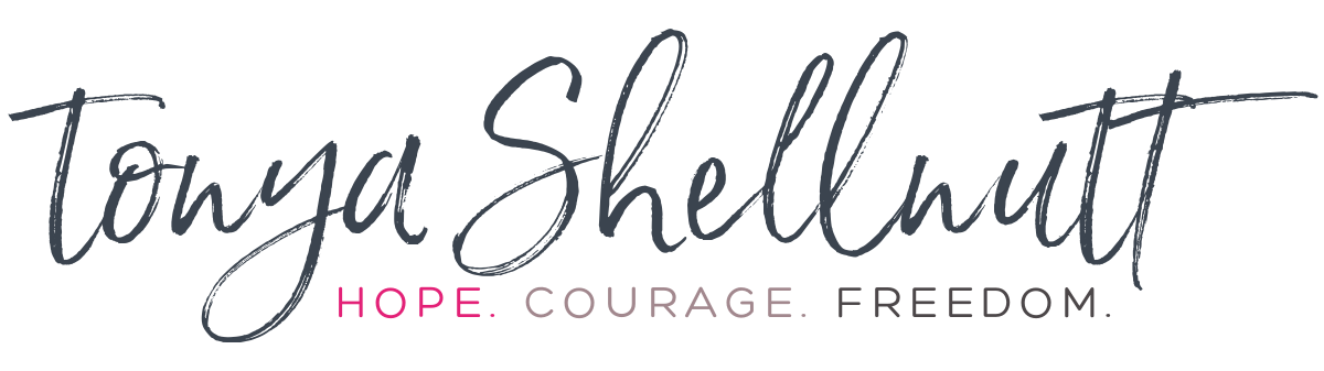 Tonya Shellnutt Logo