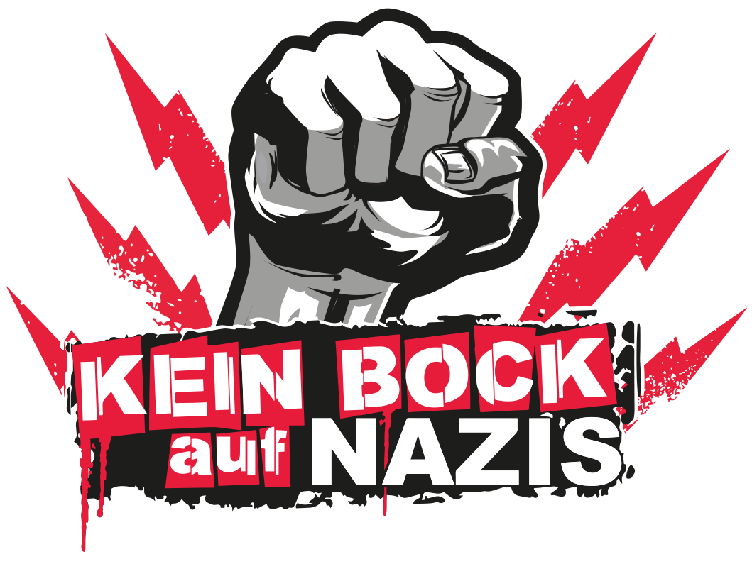 Eine geballte Faust mit der Aufschrift „Kein Bock auf Nazis“ auf einem rot-weißen Banner.