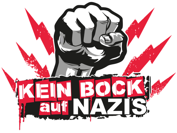 Eine geballte Faust mit der Aufschrift „Kein Bock auf Nazis“ auf einem rot-weißen Banner.