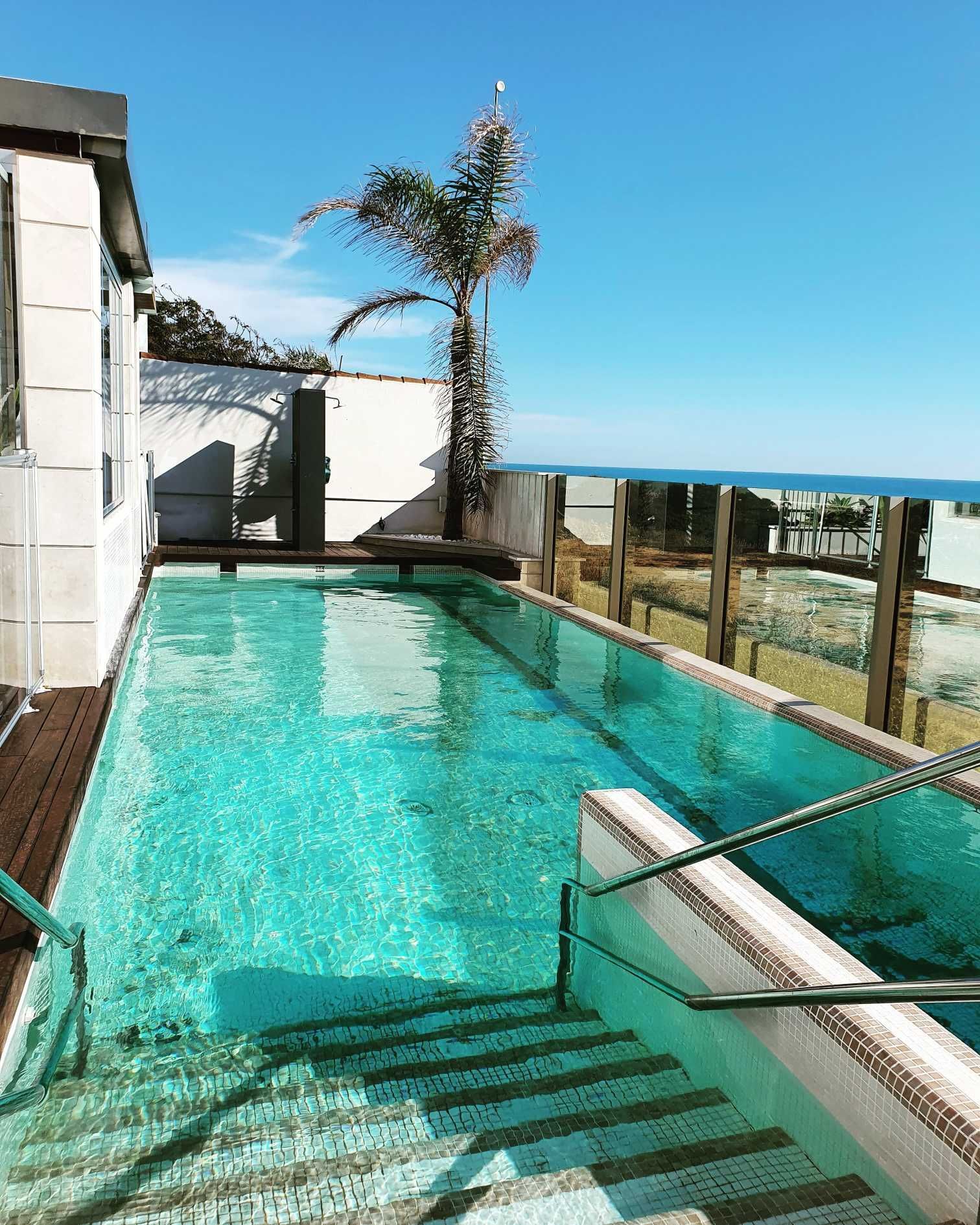 Piscina infinita Hotel Aroma de Mar