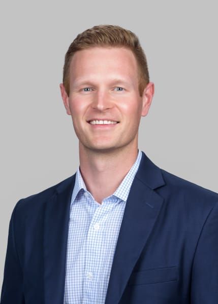 A headshot of Ryan.
