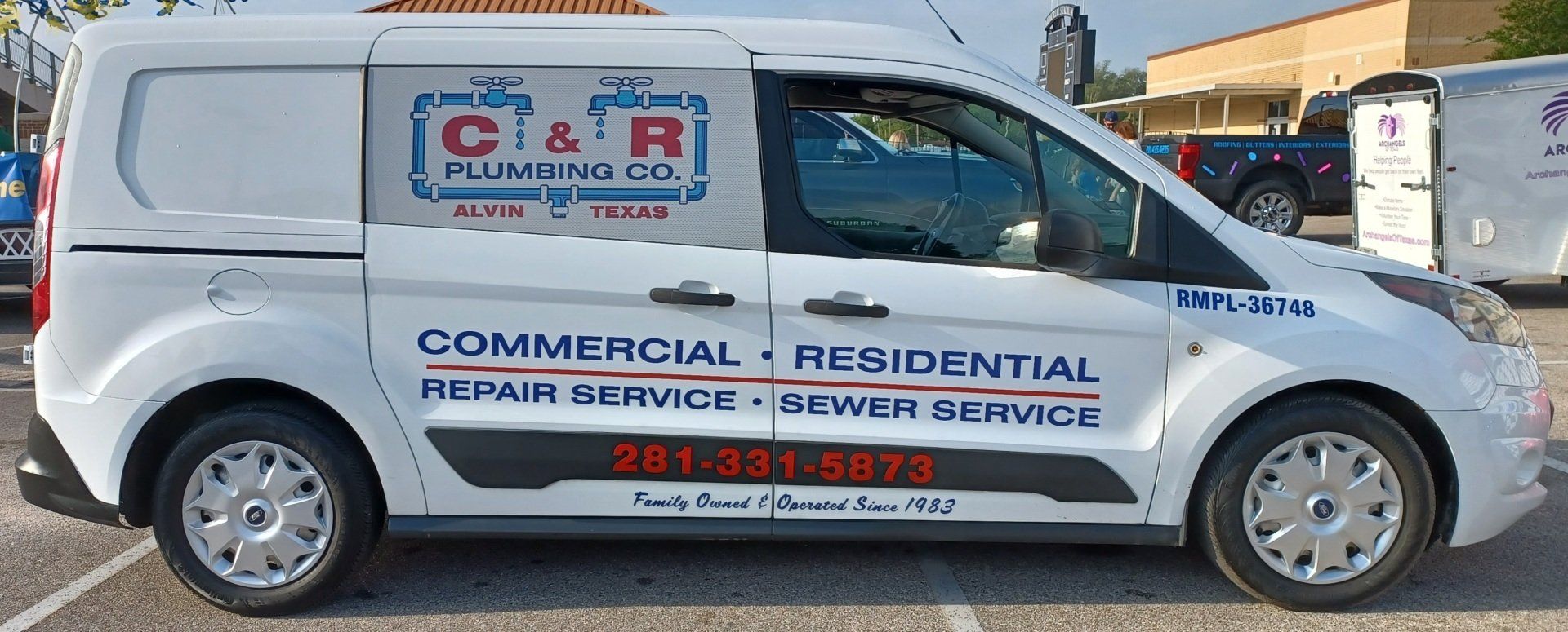 C & R Plumbing Co. Van
