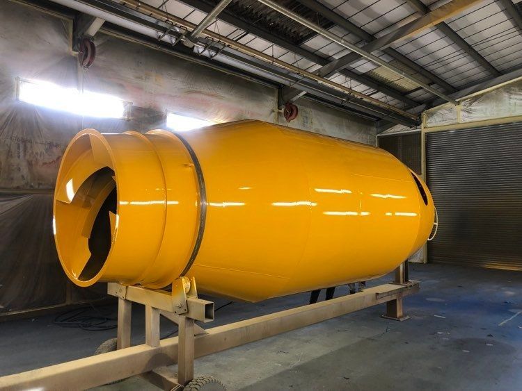 Spraying the concrete barrel