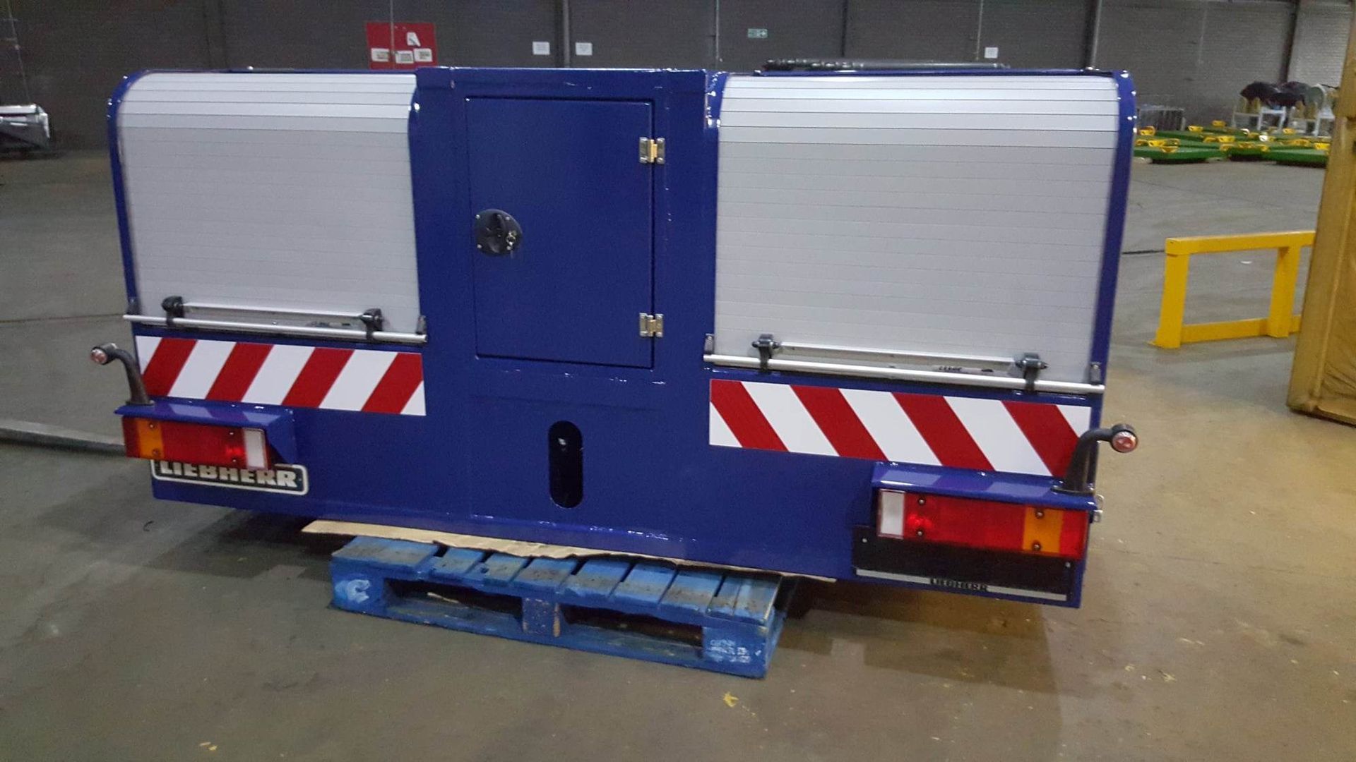 Painting the crane box
