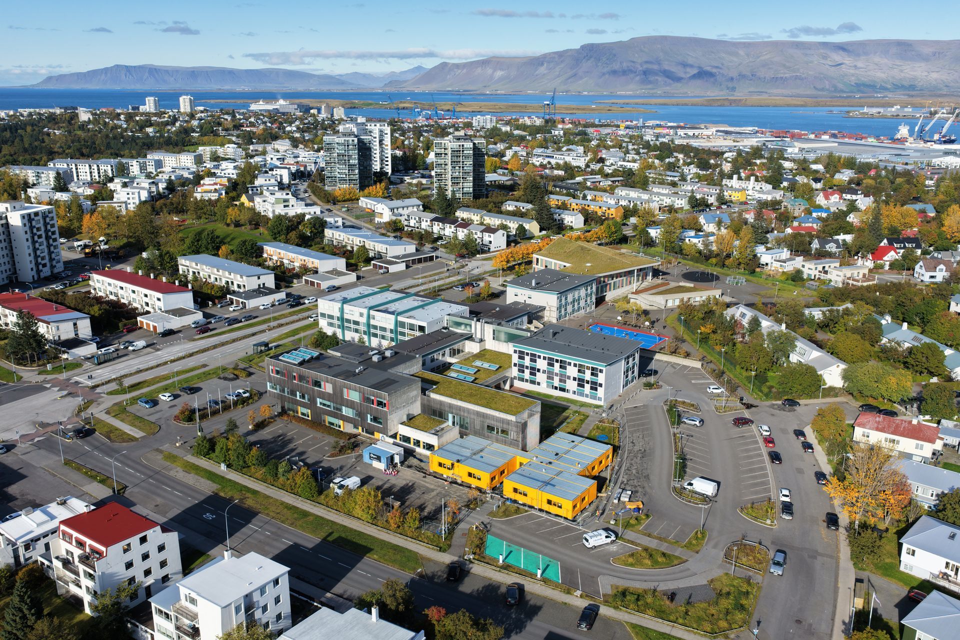 Færanlegar kennslustofur rísa við Menntaskólann við Sund