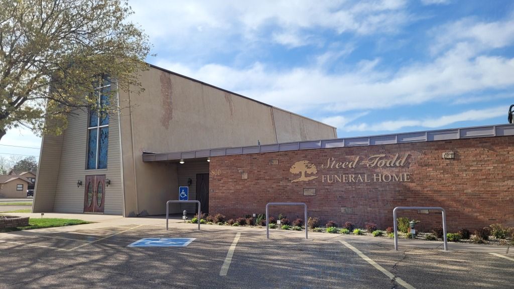 Virtual Tour SteedTodd Funeral Home & Crematory(00)