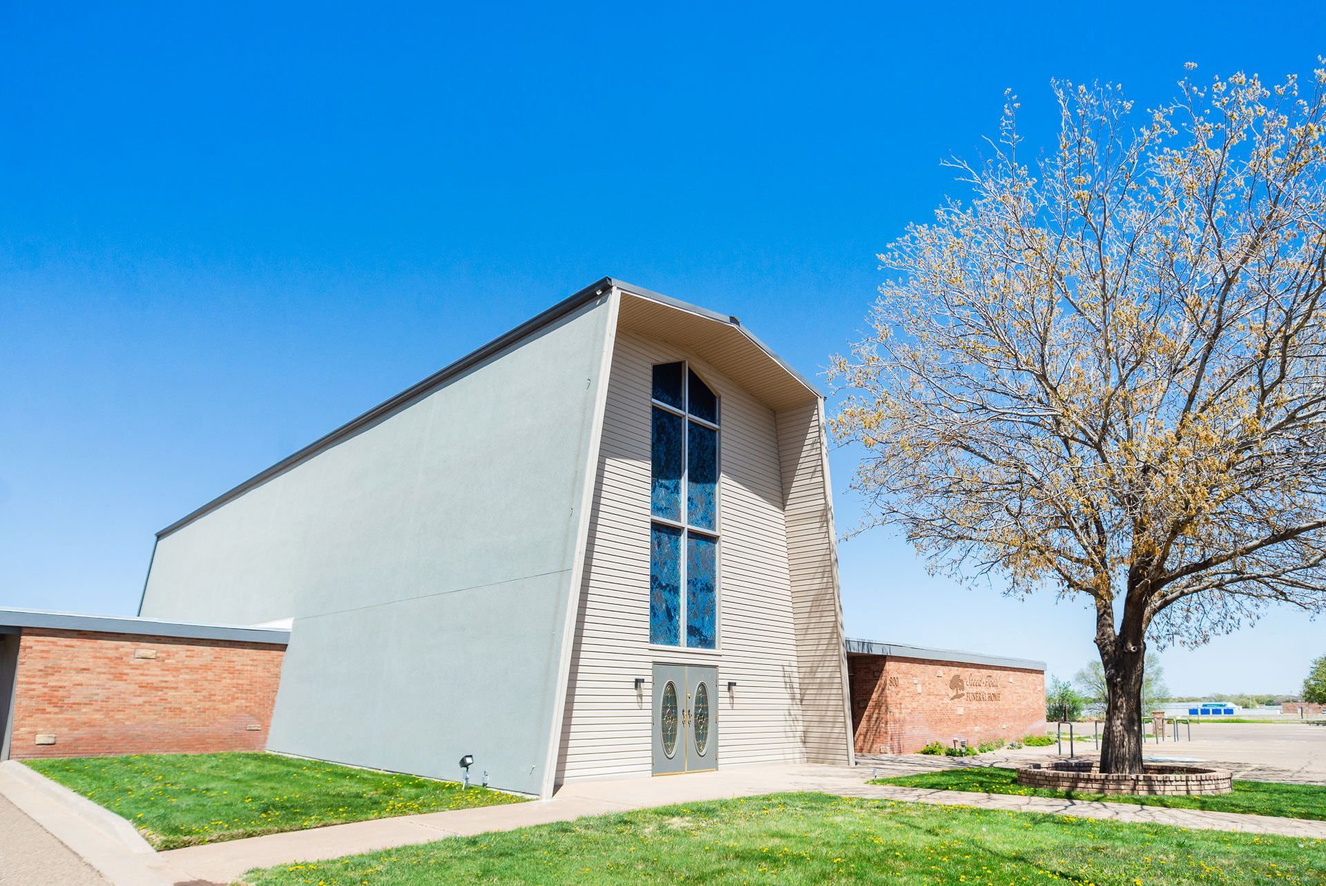 Steed-Todd Funeral Home and Crematory- Outside View
