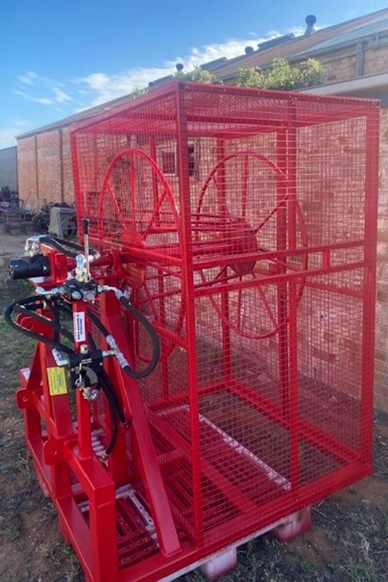 Hydraulic Polypipe Irrigation Wrapping Machine from Red Cliffs Ag-Machinery