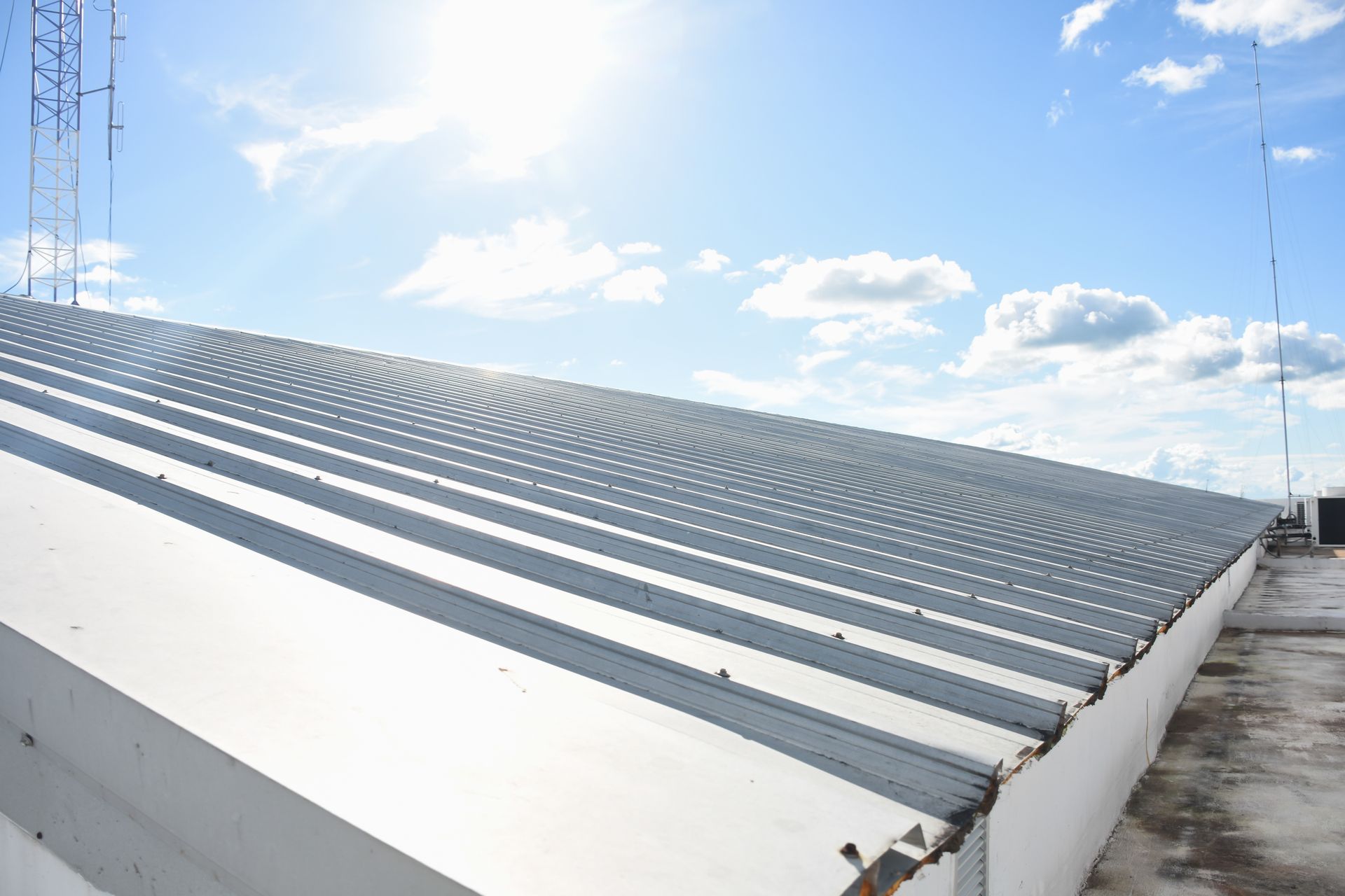 Commercial roof coating services in Leesburg, Florida