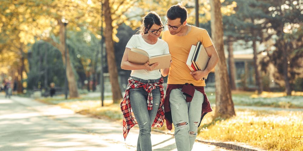 Research Our Midwest Region College Directory by College Fairs USA. See the Benefits of Choosing a College or University in the Midwest Region.