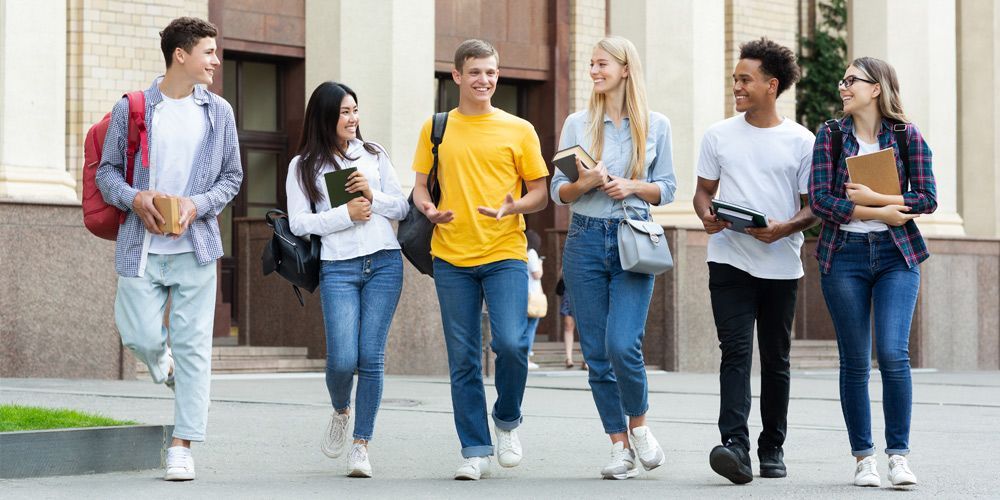 Detailed South Region College Directory by College Fairs USA. See the Benefits of Choosing a College or University in the South Region.