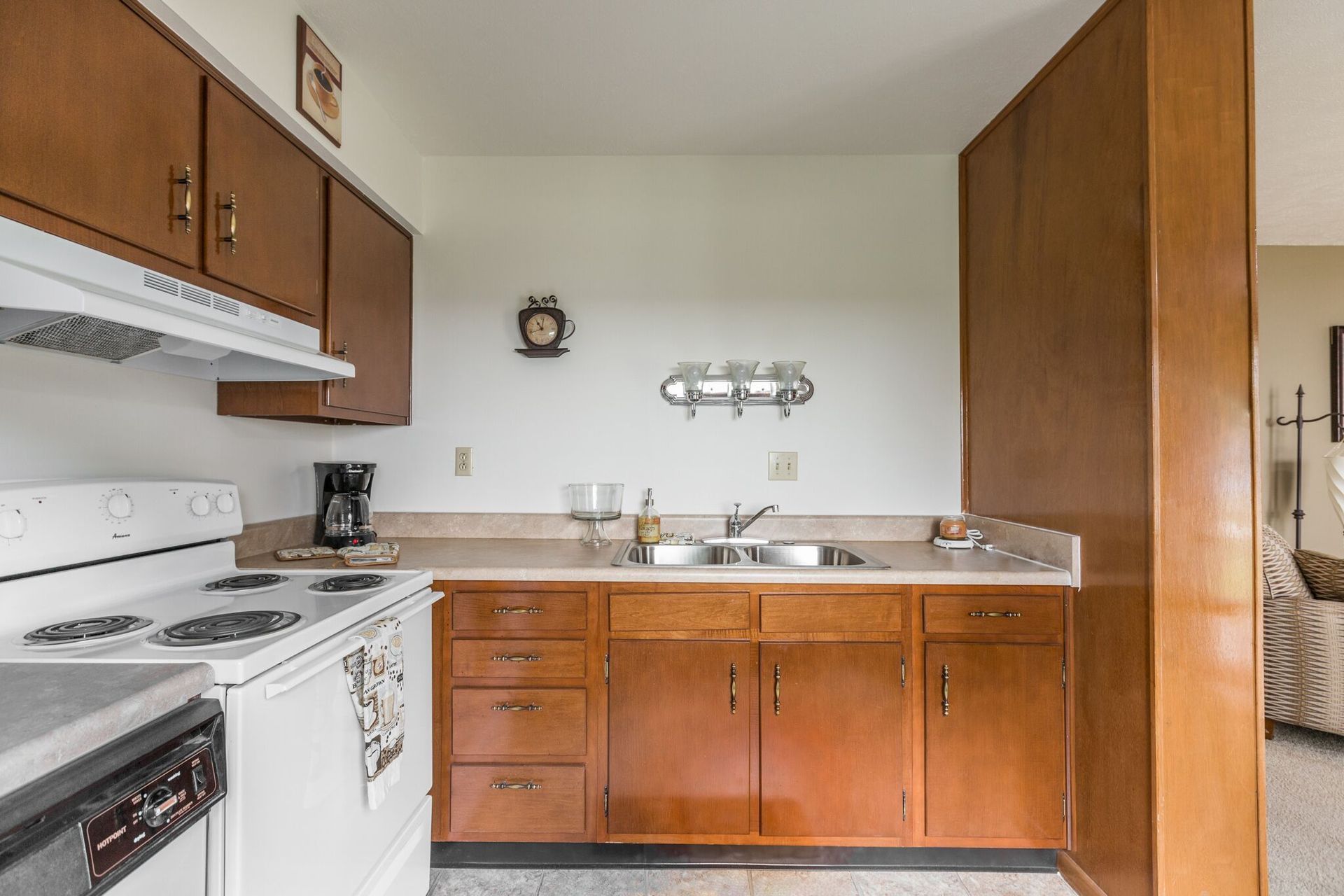 Counter Space