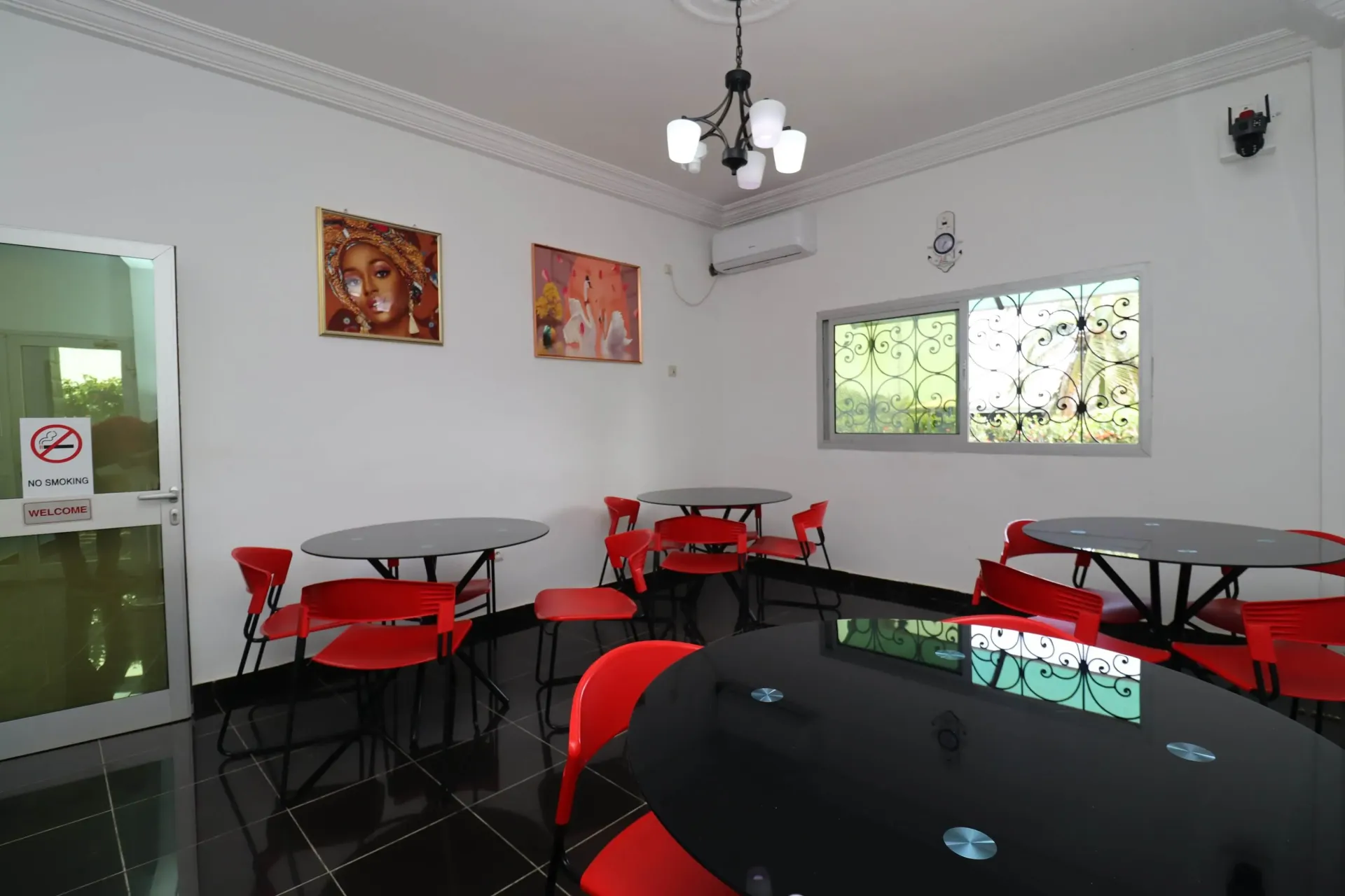 Hoel le paquebot restaurant bar kribi