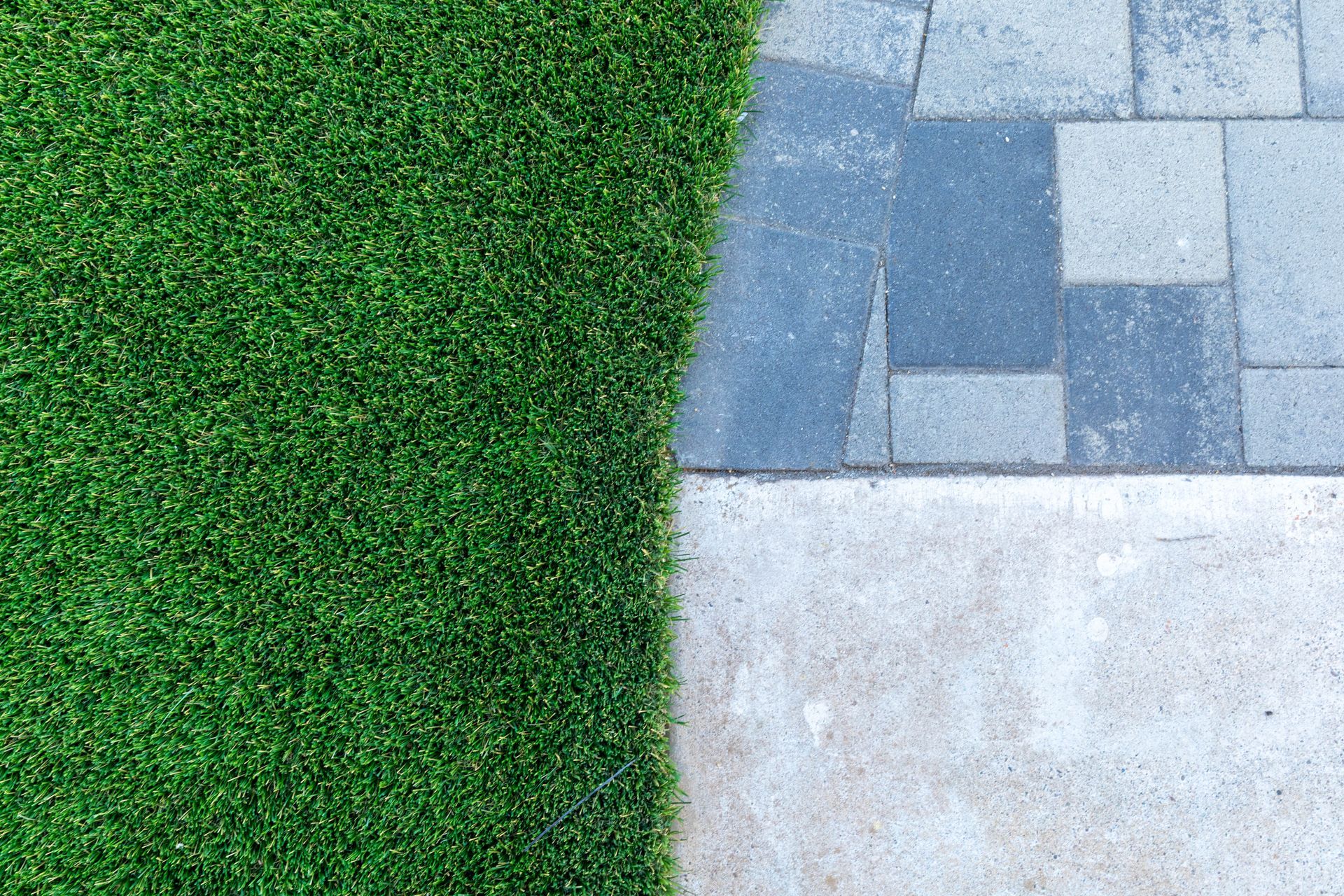 Pavers & Hardscaping