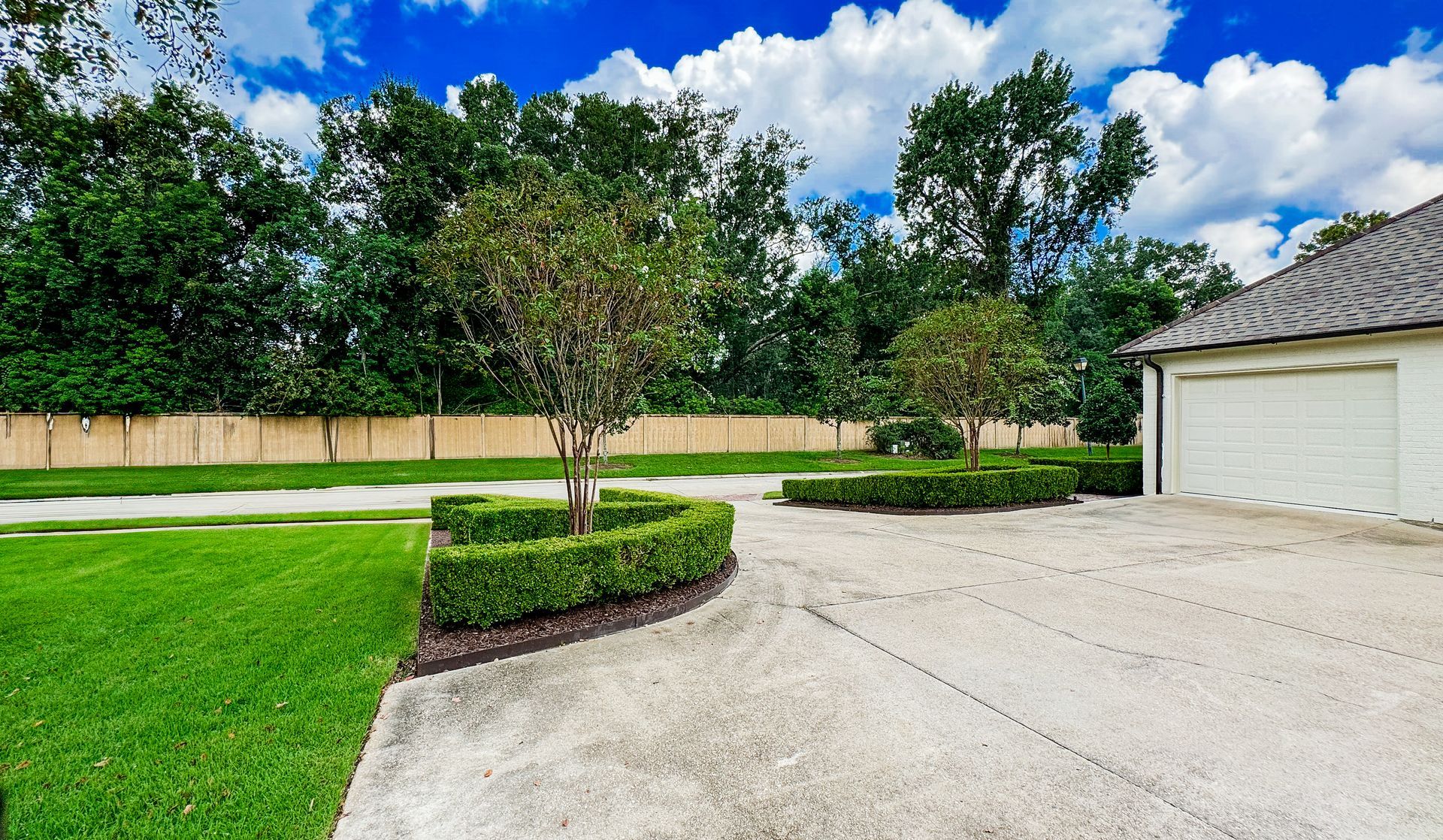 Baton Rouge Landscape Maintenance