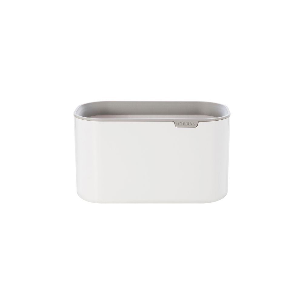 Un portalápices blanco con una tapa gris sobre un fondo blanco.