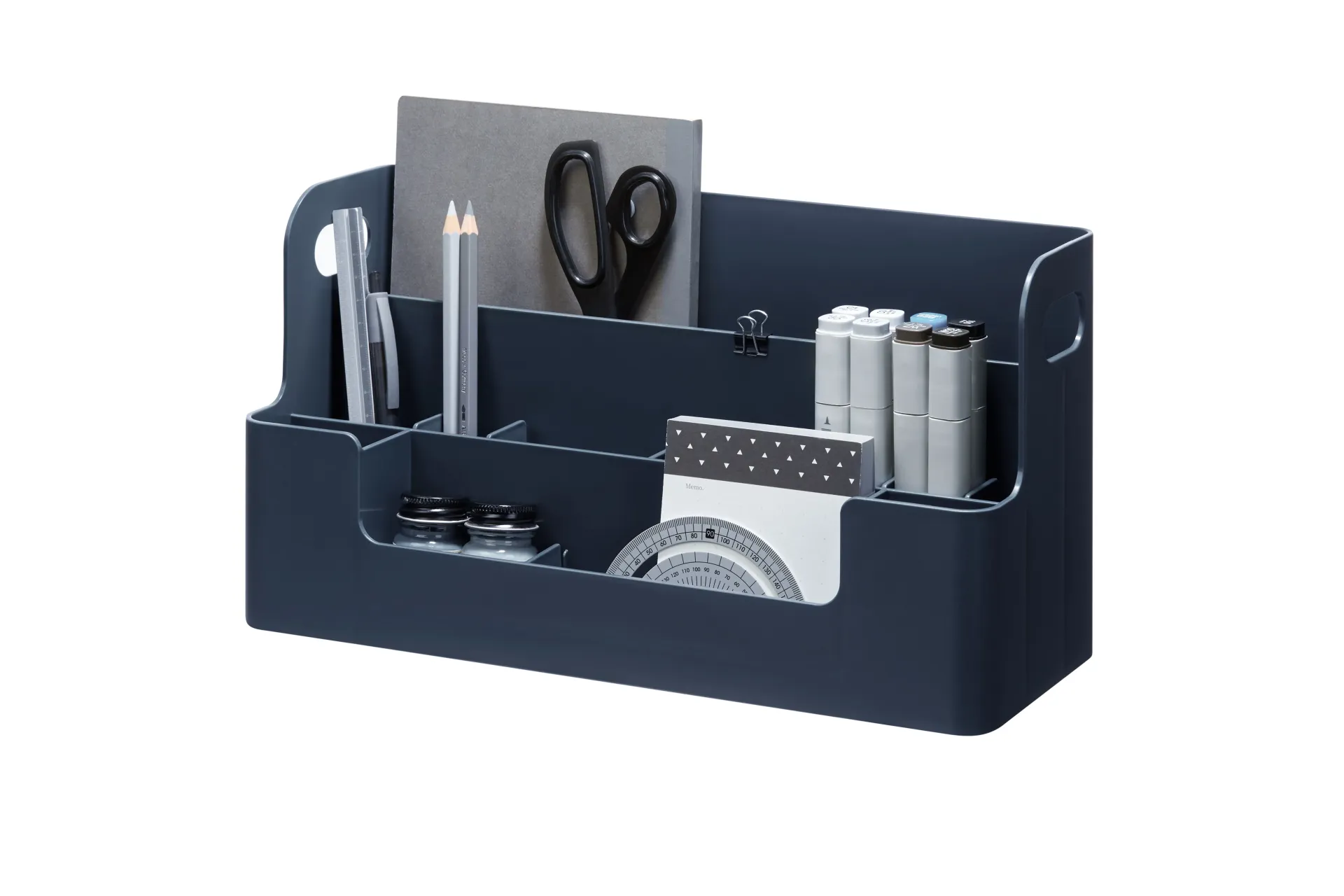 Un organizador de mesa azul con tijeras, lápices y cinta adhesiva.
