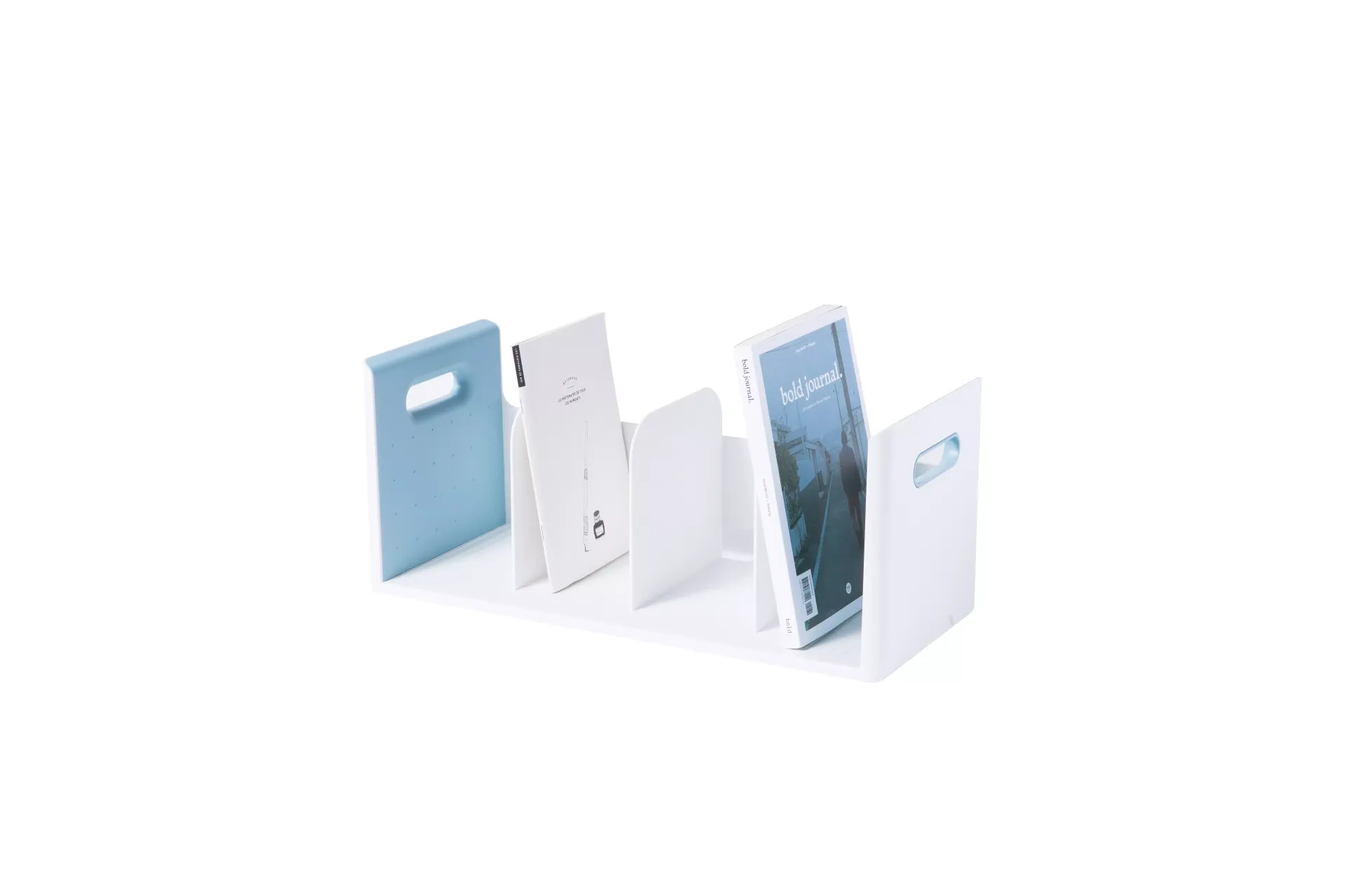 Organizador de libros blanco y azul con libros