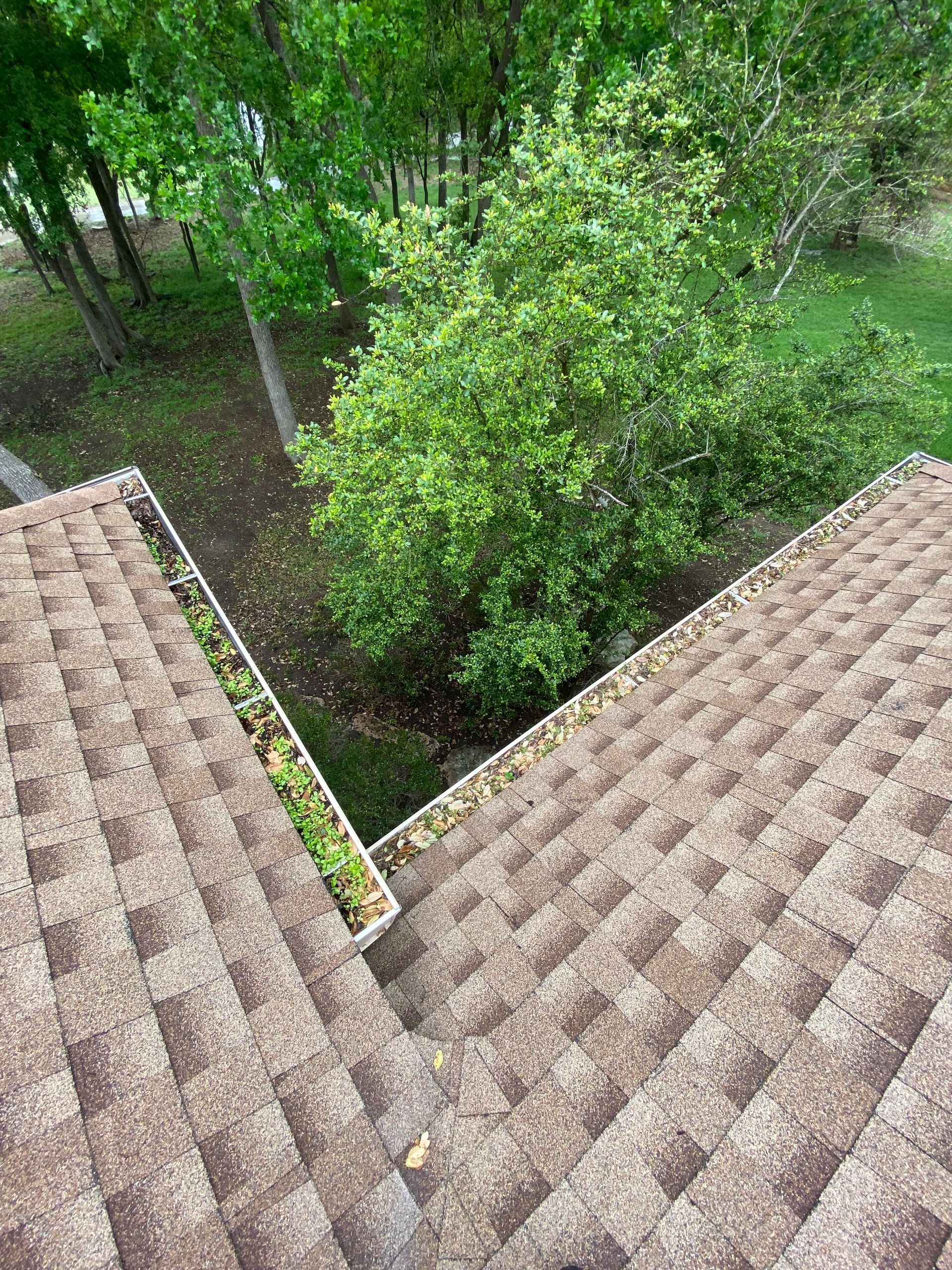 Gutter Cleaning Austin
