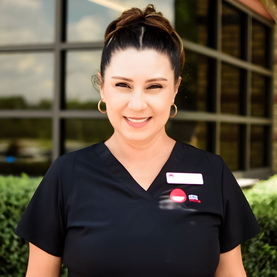 Cecilia, Lab Technician and Spanish Interpreter at Ortho South