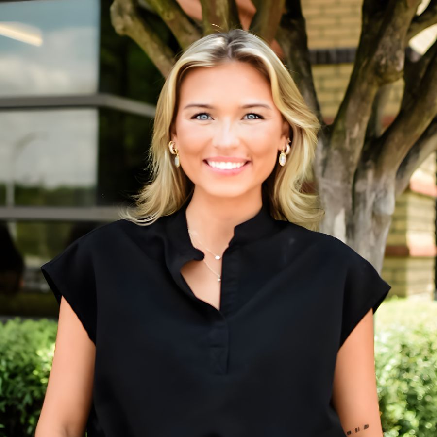 Gracie, Smile Expert at Ortho South