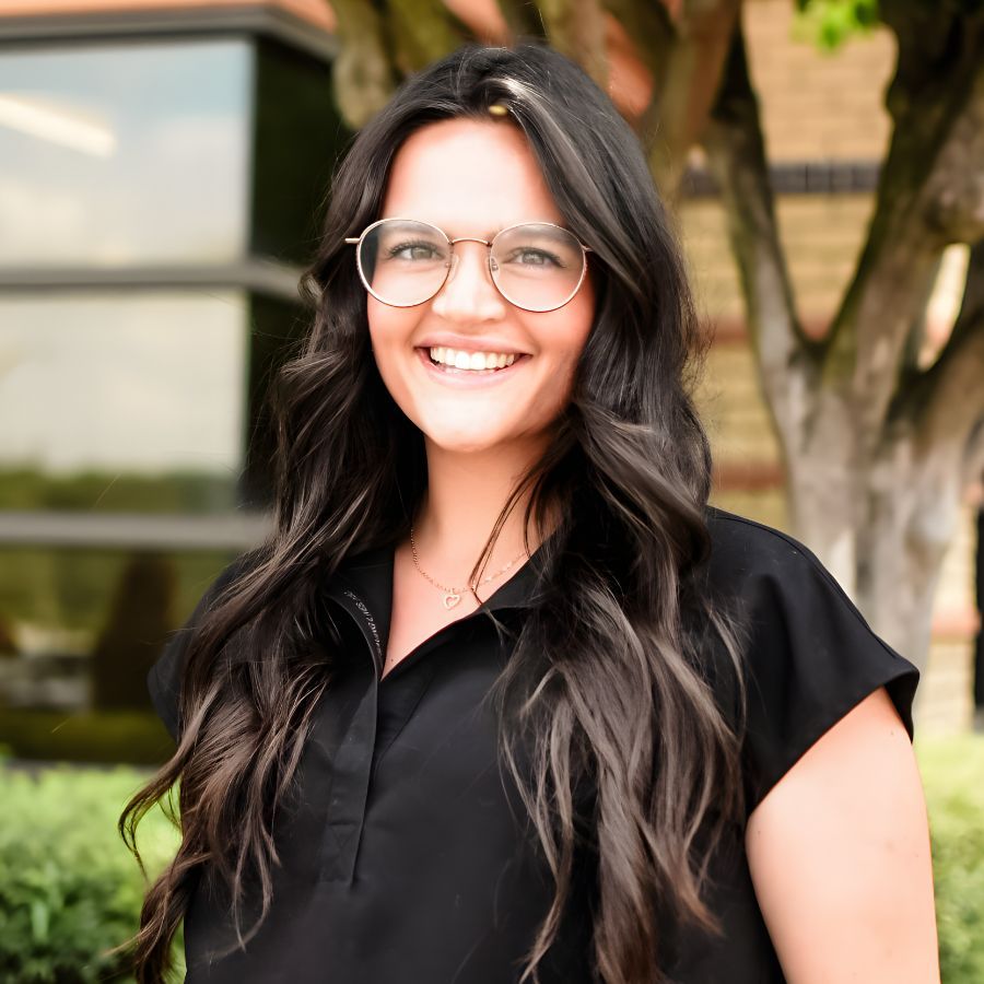 Victoria, Smile Expert and Spanish Interpreter at Ortho South