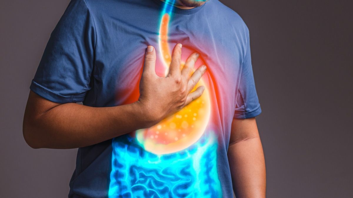 Reflusso Gastroesofageo: sintomi, terapie e l'Importanza della Visita Gastroenterologica | Poliambulatorio IGEA Piacenza: Specialista Gastroenterologo Prof. Ercole De Masi