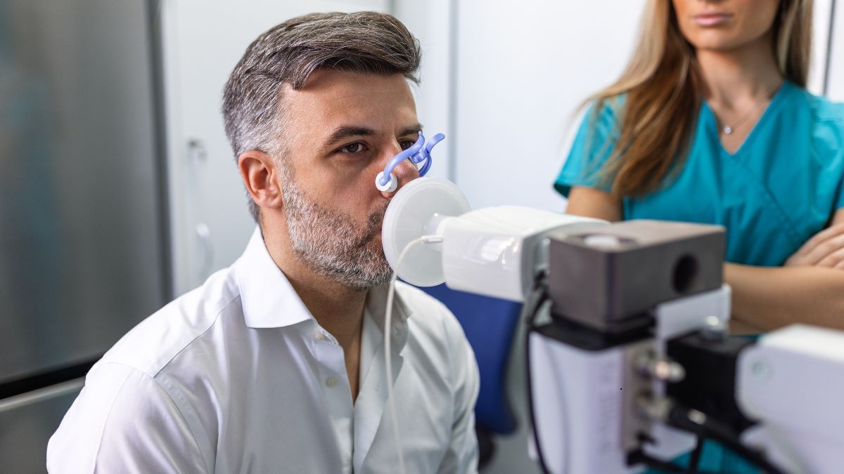 Spirometria a Piacenza: l’esame fondamentale per la salute dei polmoni | Poliambulatorio IGEA Piacenza Spirometria a Piacenza: l’esame fondamentale per la salute dei polmoni | Poliambulatorio IGEA Piacenza