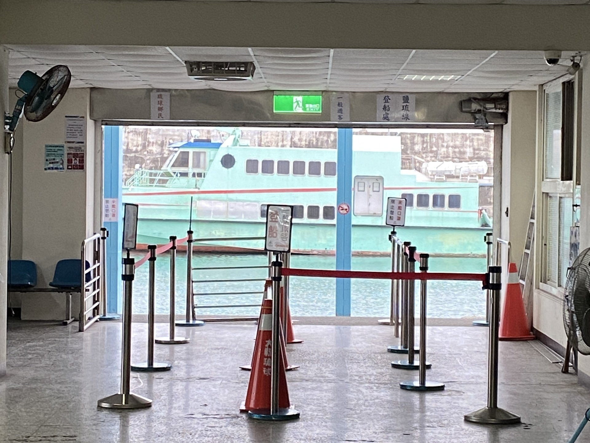 inside dafu ferry terminal