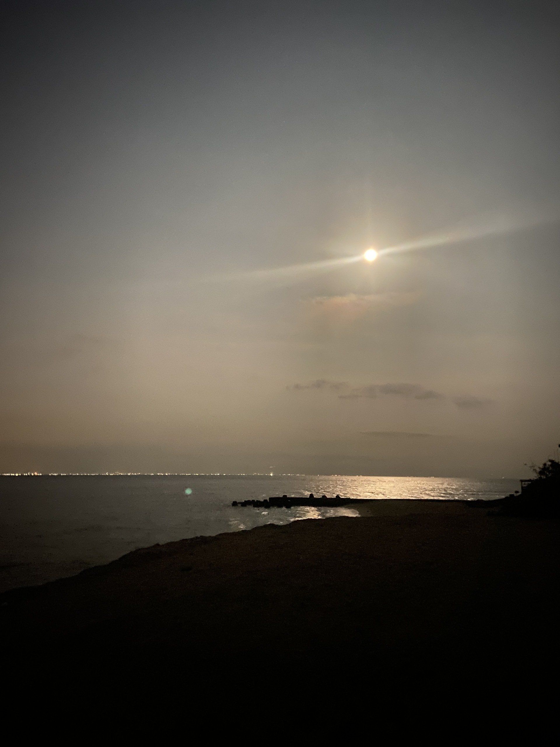 Zhongao beach full moon