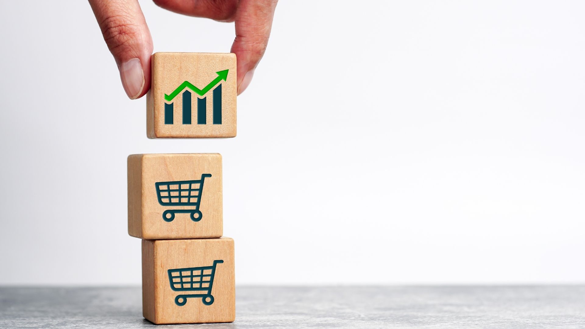 Are you looking to rapidly grow your eCommerce operation? Explore 6 ways to accelerate your brand.

